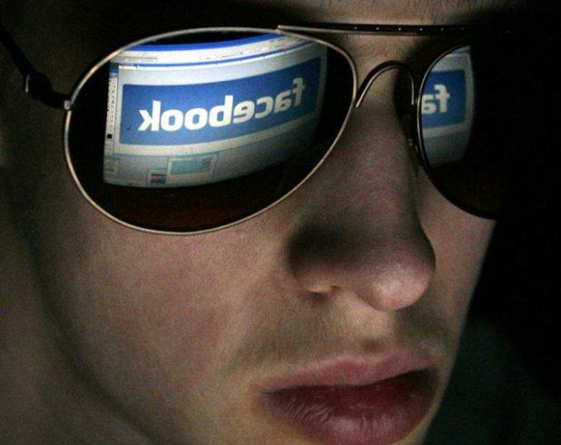 Uită-te bine la fotografia ta! Ce spune poza de profil de pe Facebook despre personalitate