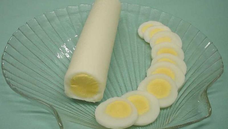 Există și ouă lungi, în cazul în care nu știai! Și le poți face chiar la tine acasă, în câteva minute! (VIDEO)
