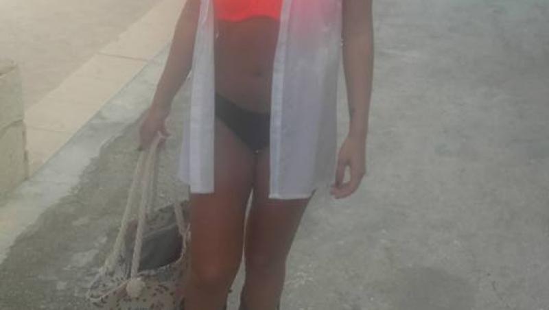 Alexandra de la ”Mireasă pentru fiul meu”, periculos de sexy la plajă! COD ROȘU pentru domni! FOTO