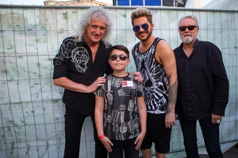 Alex Pîrvu e printre legendele lumii! Brian May l-a felicitat pentru prestația de la "Next Star", iar puștiul și-a văzut visul cu ochii: i-a întâlnit pe membrii trupei Queen