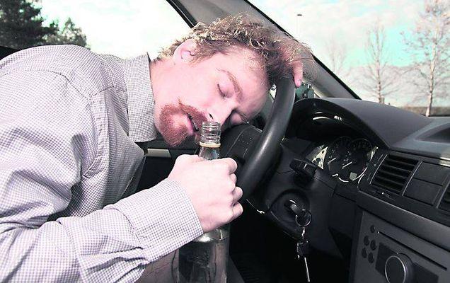 Atenție șoferi! &Icirc;n c&acirc;t timp iese alcoolul din s&acirc;nge. Toate miturile au fost spulberate