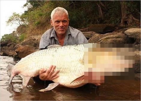 Visul oricărui pescar s-a transformat într-un coșmar! A rămas fără cuvinte când a văzut capul peștelui!