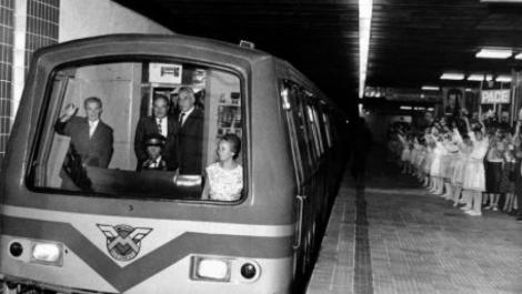Legenda numelor staţiilor de metrou din Capitală! Cine îşi mai aduce aminte de Armata Poporului sau de Pieptănari? Cum şi de ce au fost schimbate denumirile