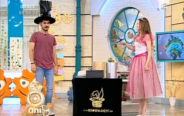 Uite inelul, nu e inelul! Prima femeie magician din Rom&acirc;nia l-a lăsat fără grai pe Răzvan: "Eu nu... bag m&acirc;na acolo!"