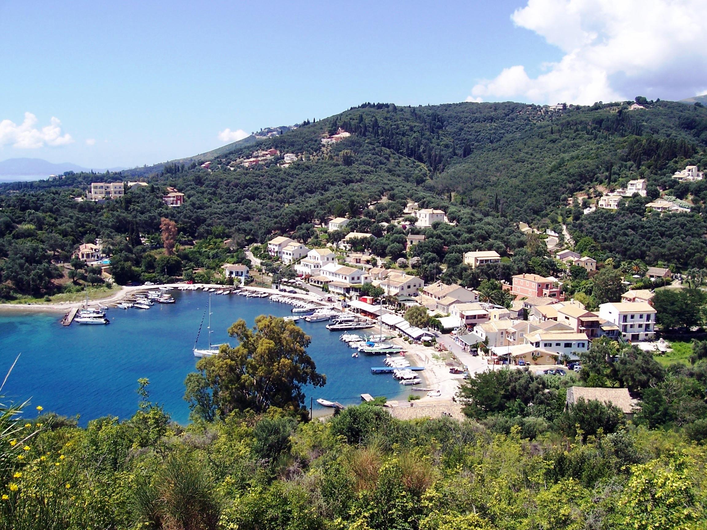 Agios Stefanos, satul pitoresc al corfioților