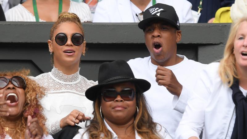 Beyonce şi Jay Z i-au purtat noroc! Cum au fost surprinşi cei doi artişti la meciul de tenis de la Wimbledon al Serenei Williams
