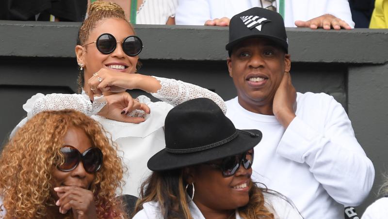 Beyonce şi Jay Z i-au purtat noroc! Cum au fost surprinşi cei doi artişti la meciul de tenis de la Wimbledon al Serenei Williams
