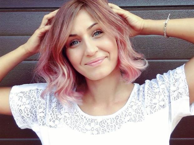 Cea mai frumoasă primăriţă din Rom&acirc;nia, postare inedită pe pagina sa de Facebook. Localnicii, vizaţi