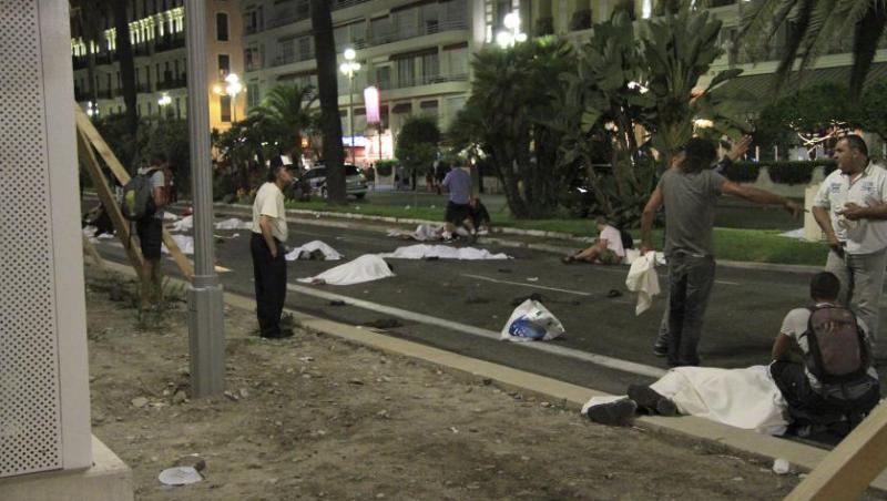 Șocant! Atacatorul din Nisa a trimis un SMS în seara carnagiului! Ce a scris Mohamed Lahouaiej-Bouhlel înainte să ucidă 84 de oameni