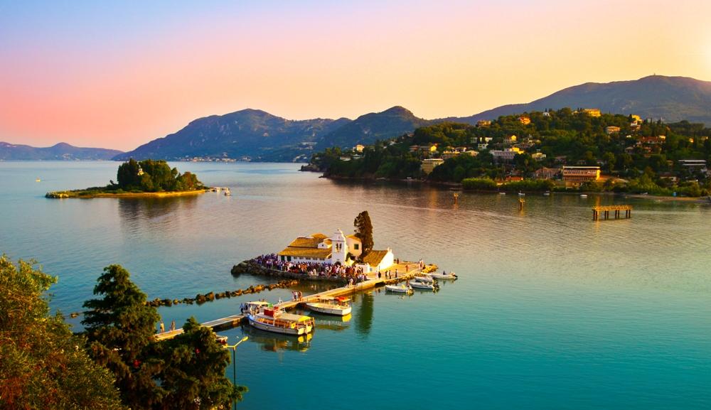 5 motive să vizitezi Corfu, în această vară