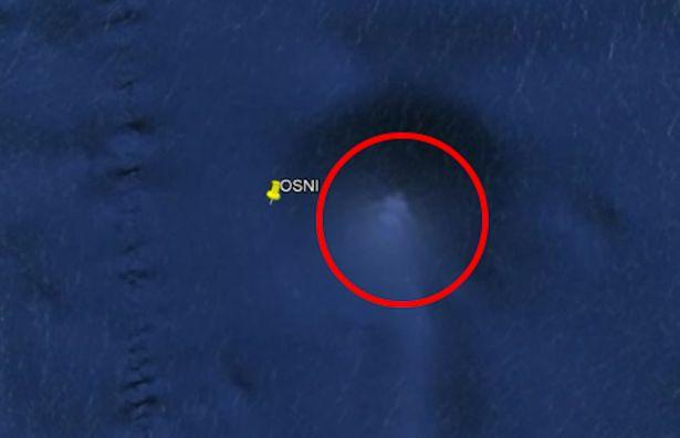 Piramidă descoperită pe fundul Oceanului Pacific: "O descoperire monumentală, de 13 kilometri"