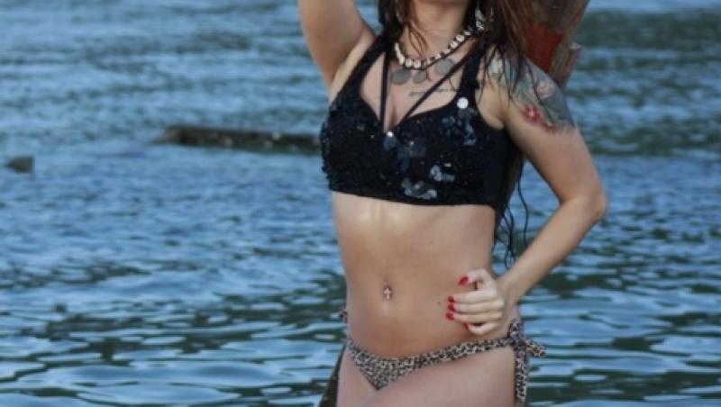 Ispita Maria, apariţie incendiară la piscină: „Mi-am refăcut tatuajul, e o...”! Toți bărbații au întors capul după cea care a „înfierbântat” spiritele în Thailanda