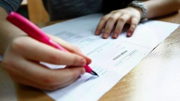 BAC 2016. Noi acuzații cu privire la Subiectul al III-lea al probei scrise de Limba Rom&acirc;nă: "Termenii sunt greșiți! Subiectele, alcătuite de persoane care nu predau la clasă"