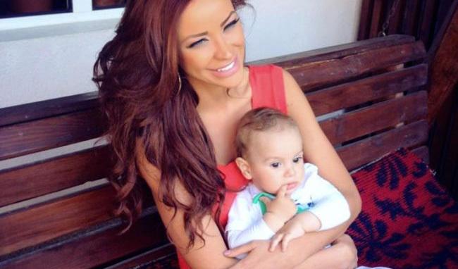Bianca Drăguşanu a ajuns de urgenţă la spital! Ce se &icirc;nt&acirc;mplă cu sarcina?