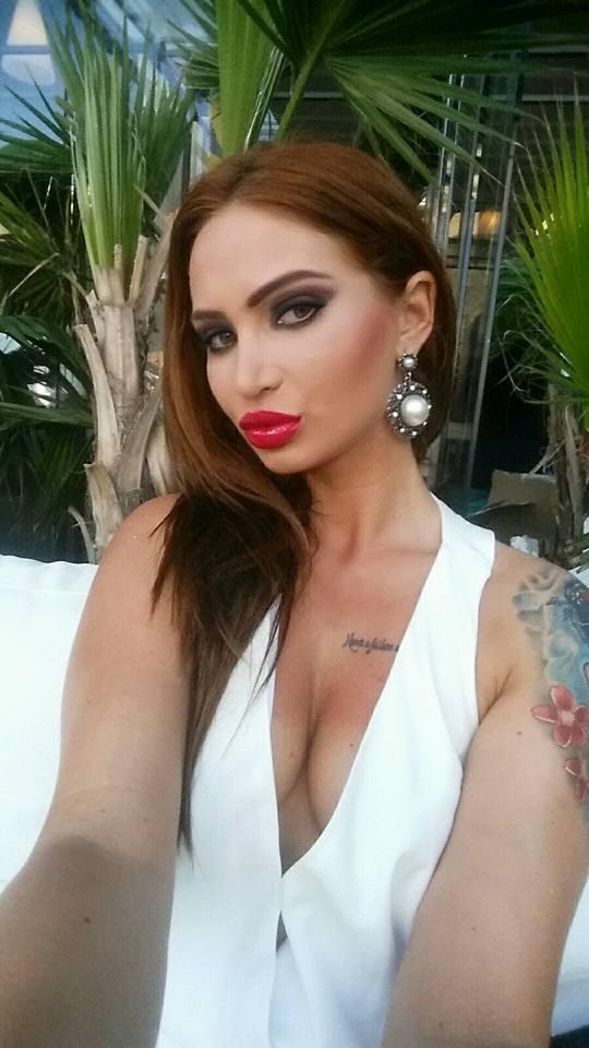 Sexy Maria de la „Insula iubirii” a încins atmosfera cu o apariție incendiară la piscină! Trupul său are niște forme de-a dreptul amețitoare!