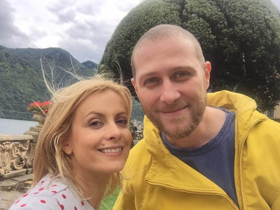 Simona Gherghe trăieşte senzaţii tari în vacanţă! Unde a plecat frumoasa prezentatoare de la "Acces Direct"