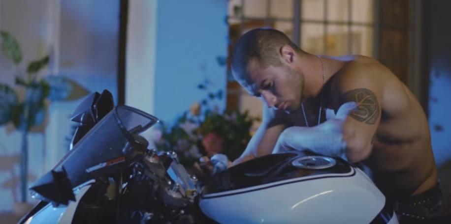 Andreea Banică "a picat și ea în ispită"? Tomiță, "același iubit" din videoclipul artistei