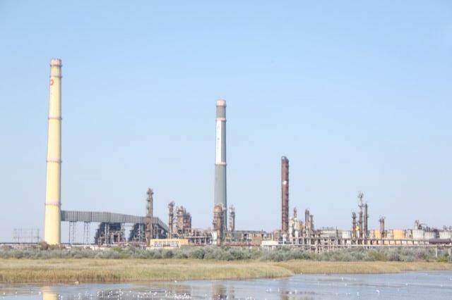 Detalii de ultimă oră despre explozia de la Rafinăria Petromidia! Ce se &icirc;nt&acirc;mplă chiar acum la locul accidentului