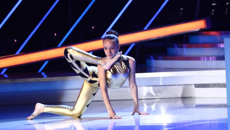 Andreea Tucaliuc, „fetița-elastic” de la Next Star, a crescut și adună zeci de medalii de aur. Vă mai amintiți de ea?