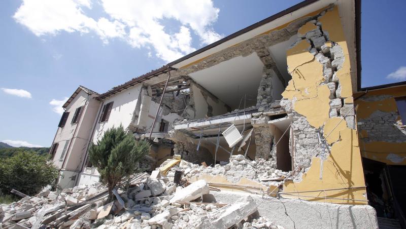 Cutremur devastator Italia: Bilanţul victimelor a crescut la 267 de morţi şi 387 de răniţi