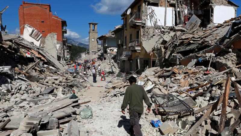 MAE: 11 cetățeni români morți în cutremurul din Italia și 14 dați dispăruți!