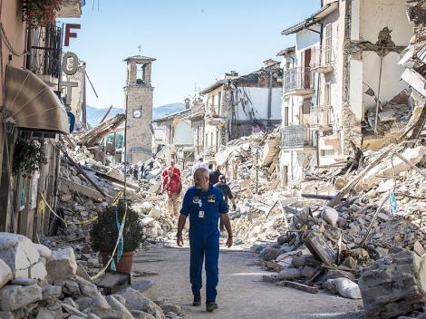 MAE: Patru cetățeni dispăruți după cutremurul din Italia! Restul au fost identificați și sunt în viață