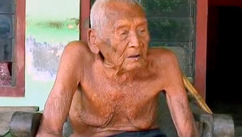 Cel mai bătrân om din lume a fost descoperit în Indonezia! Nimeni nu crede că are atâția ani!