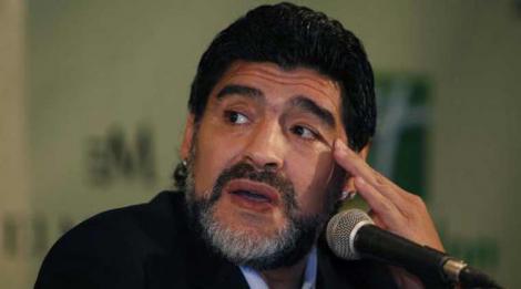 Moment penibil! Maradona nu a fost lăsat să se îmbarce într-un avion spre Dubai. Motivul?!