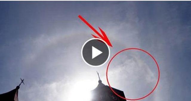 Minune &icirc;n Rom&acirc;nia. Chipul Maicii Domnului s-a arătat pe cer!