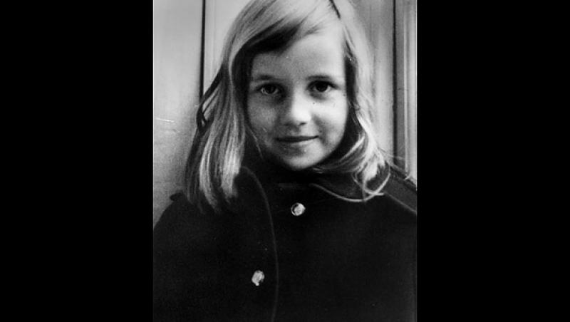 „Prințesa Inimilor”, 19 ani de Rai! Fotografii de colecție din copilăria lui Lady Di