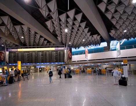 Un terminal al aeroportului din Frankfurt, evacuat parțial după un incident de securitate. Ce s-a întâmplat