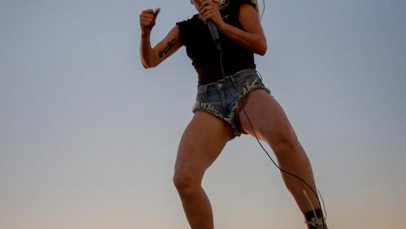 Lady Gaga are o nouă piesă! Ascultă ''Perfect Illusion'', nu-i așa că sună foarte bine?