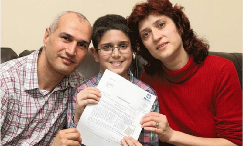 Acest adolescent genial din Craiova are IQ-ul mai mare dec&acirc;t Stephen Hawking