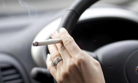 Fumatul în maşina personală ar putea fi interzis! Nici țigările electronice nu fac excepție