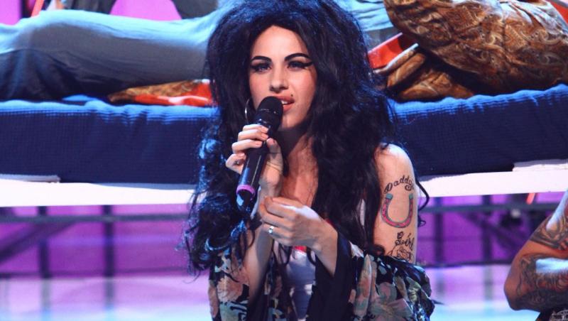 Amy Winehouse, ne era dor de tine tuturor! Amna, îți mulțumim pentru un moment memorabil și emoționant!
