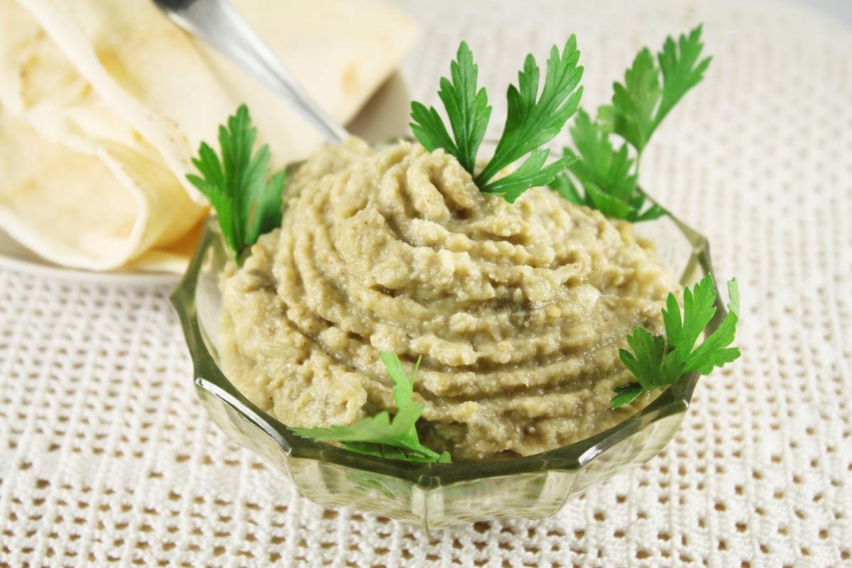 Cum să faci cea mai bună salată de vinete. Secretul pe care nu ţi l-a spus nimeni p&acirc;nă acum!