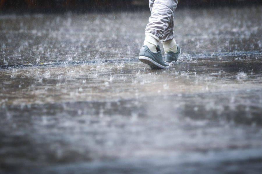 Prognoza meteo: Cum va fi vremea &icirc;n următoarele zile. Nu-ți lăsa umbrela acasă!