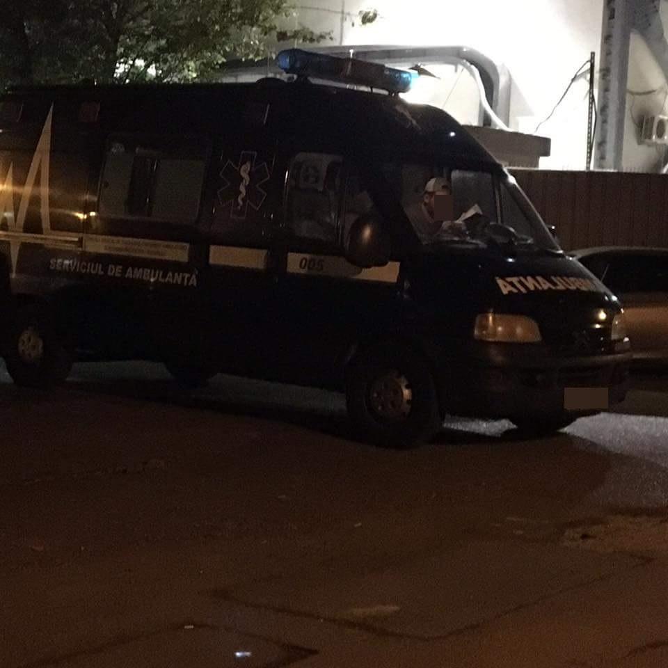 "Am filmat ambulanţa care răpeşte copii, pentru organe!". Noile imagini dezvăluie mai multe amănunte interesante!