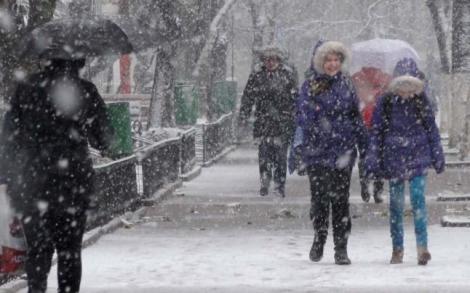 Vremea o ia razna! Englezii anunță ninsori masive în maximum șase săptămâni!