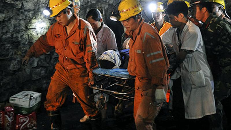 Tragedie! Explozie într-o mină din China. 18 muncitori au murit