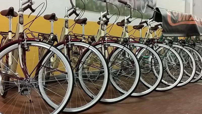 Au apărut primele stații automatizate de închiriere de biciclete din București! Unde le găsești?