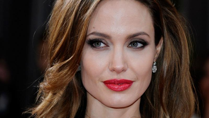 Anunţul care face înconjurul lumii! Sosia Angelinei Jolie a fost ucisă de Statul Islamic
