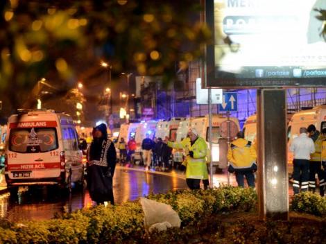 Atac armat la Istanbul: Casa Albă condamnă "oribilul" atac terorist. Decizia urgentă luată  de Obama