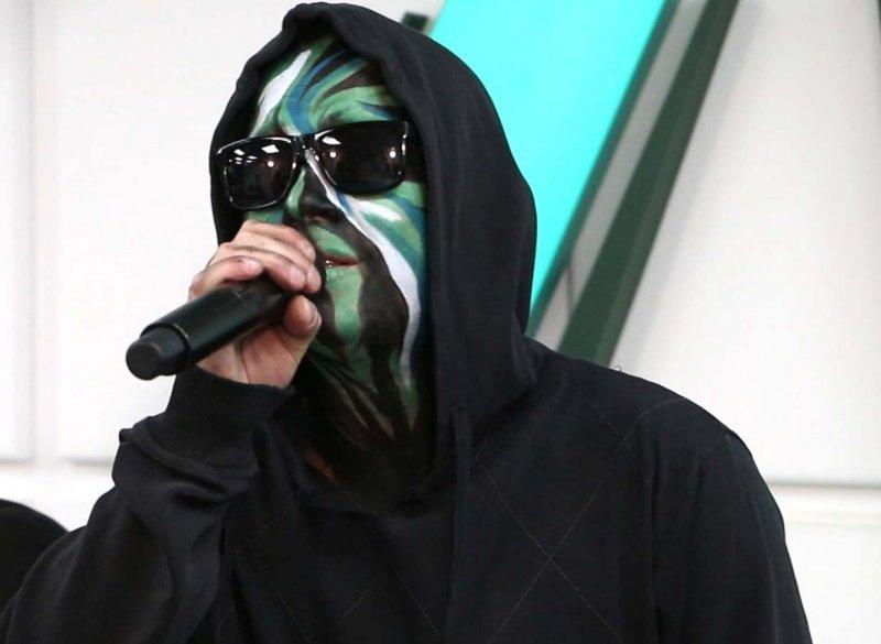 Recunoşti vedeta din spatele măştii? Carla's Dreams, ne-ai făcut SURPRIZA ANULUI!