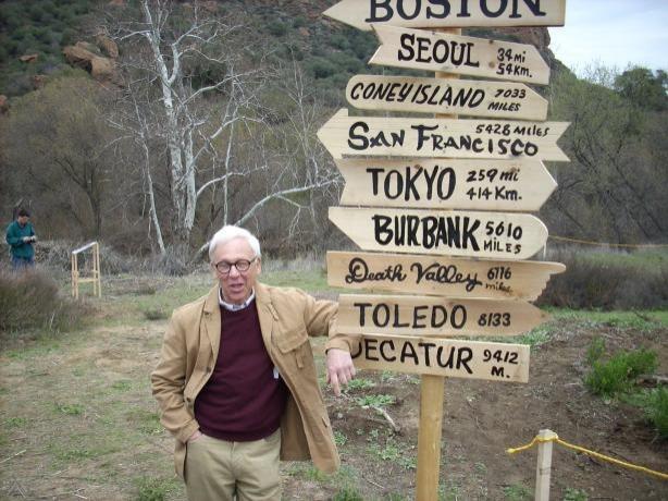 Veste tristă, lacrimi &icirc;n colțul ochilor! Actorul William Christopher, interpretul preotului din serialul "M*A*S*H", a decedat la 84 de ani