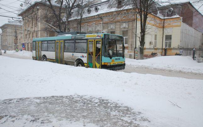 Lăsați mașinile acasă! Astăzi, se circulă gratuit &icirc;n Galați, cu mijloacele de transport &icirc;n comun