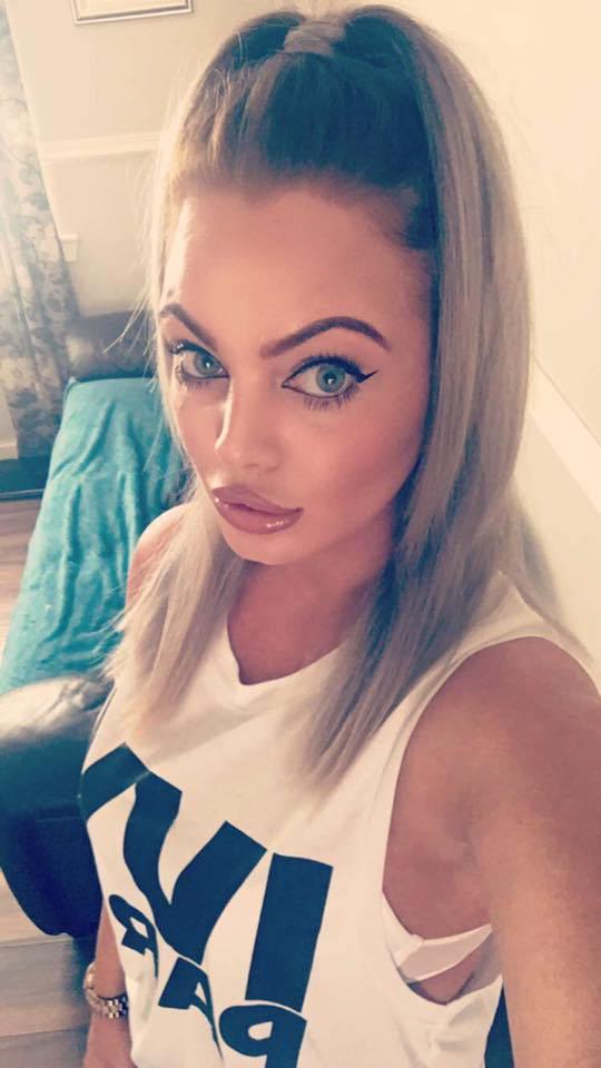 O t&acirc;nără era at&acirc;t de beată &icirc;nc&acirc;t a intrat &icirc;n casa unor străini! Ceea ce a urmat i-a oripilat pe toți!