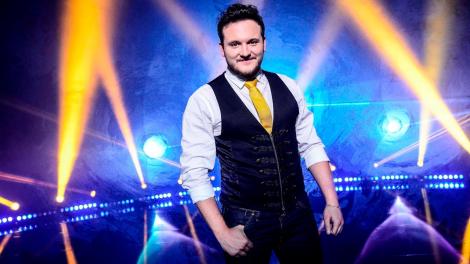 X Factor i-a schimbat total viaţa! Marcel Roşca, una dintre cele mai bune voci din istoria concursului,  a prins gustul succesului: "Probabil că o să mă mut în România"