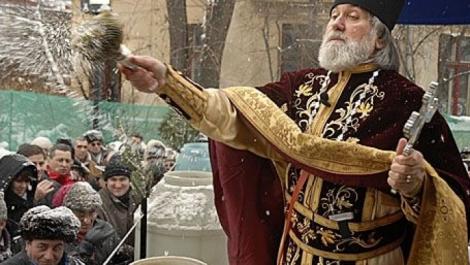 Credincioşii ortodocşi sărbătoresc Boboteaza! Tradiții și obiceiuri: ce să nu faci astăzi!