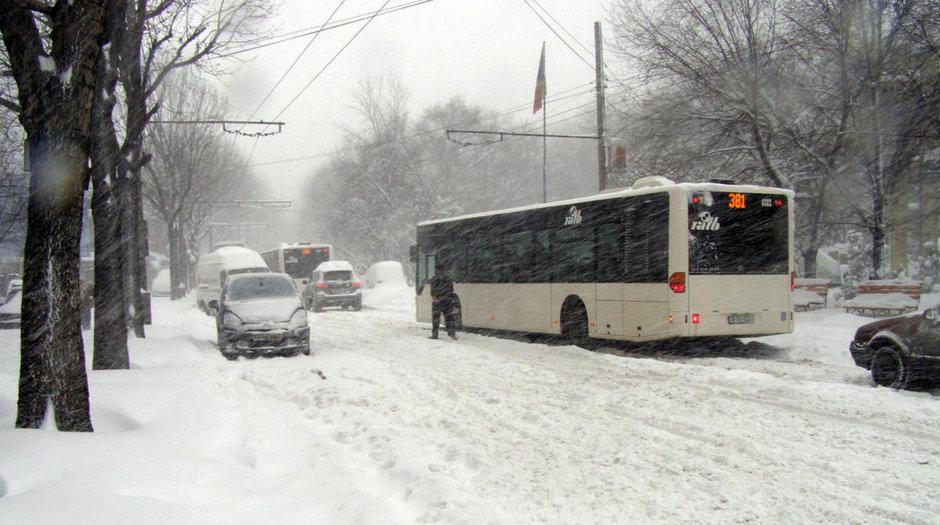 Ultimele informații de la Brigada Rutieră a Capitalei! Sfaturile polițiștilor pentru șoferi!